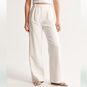 Abercrombie & Fitch Sloane Tailored Premium Crepe pant.
